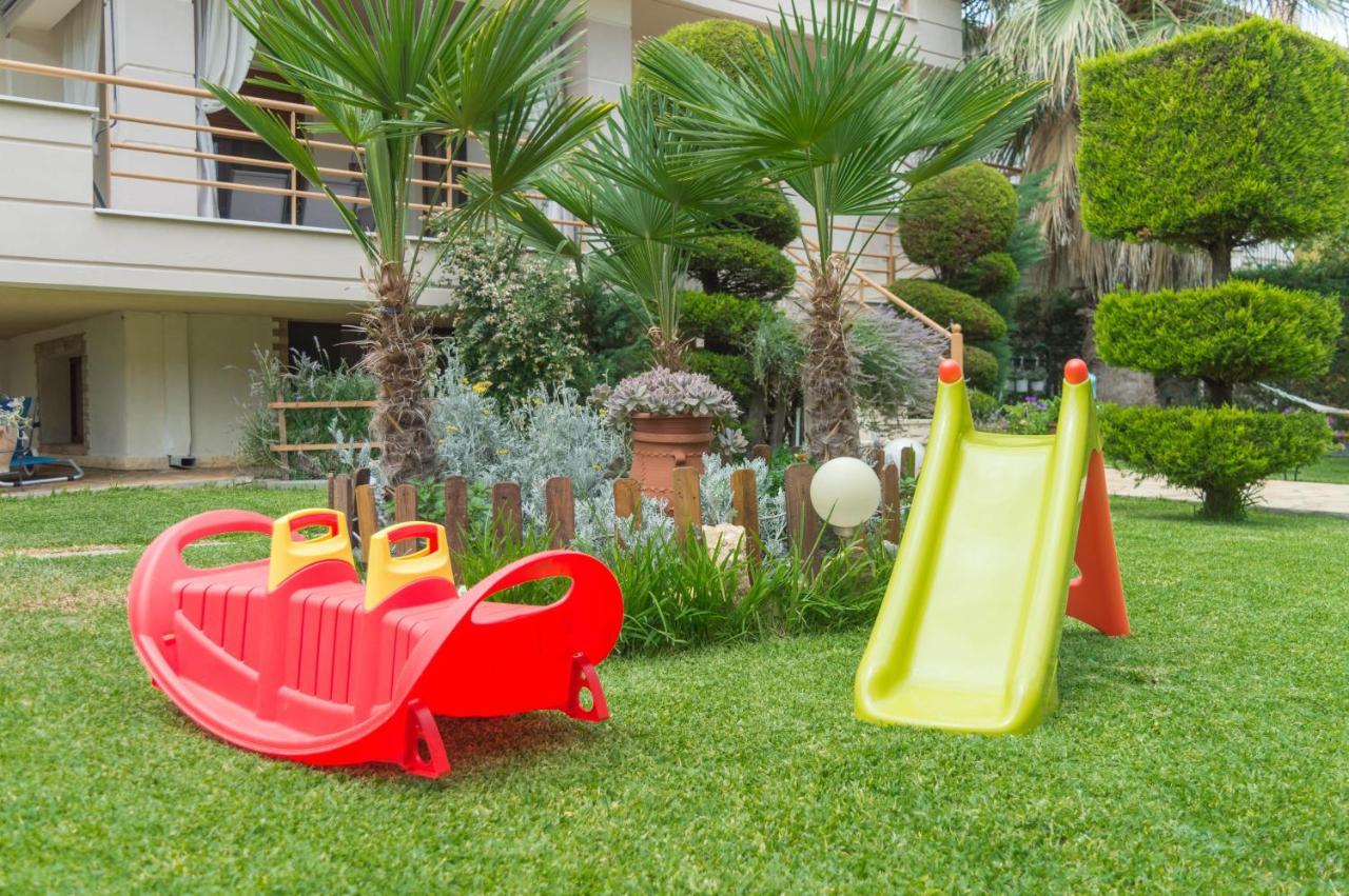Family Resort In Vrasná エクステリア 写真