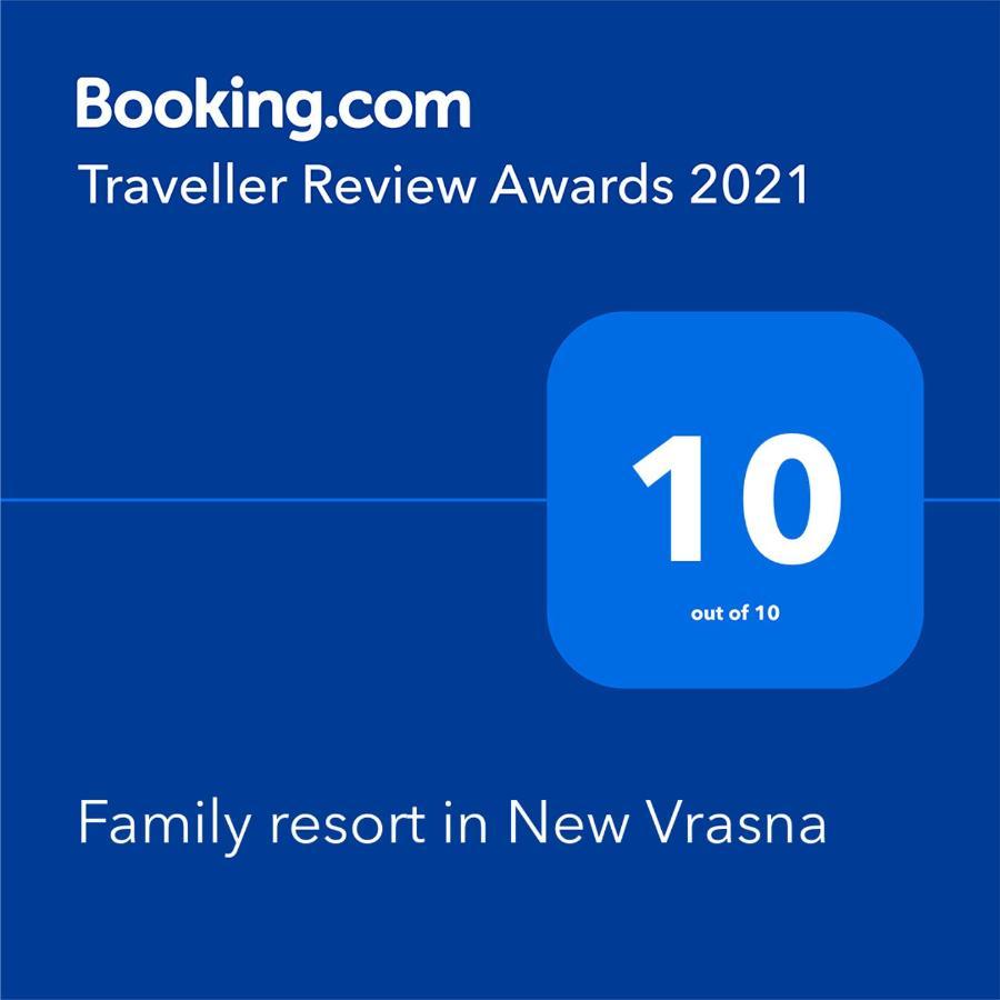 Family Resort In Vrasná エクステリア 写真
